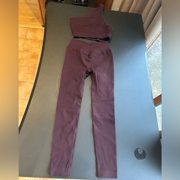 (3) B|Fit Amazing Workout Set Bundle - Picture 12 of 16